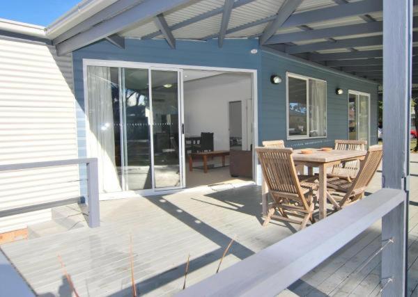 Huskisson Holiday Motel Cabins Jervis Bay Bagian luar foto