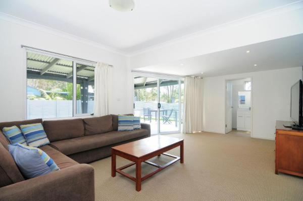 Huskisson Holiday Motel Cabins Jervis Bay Bagian luar foto